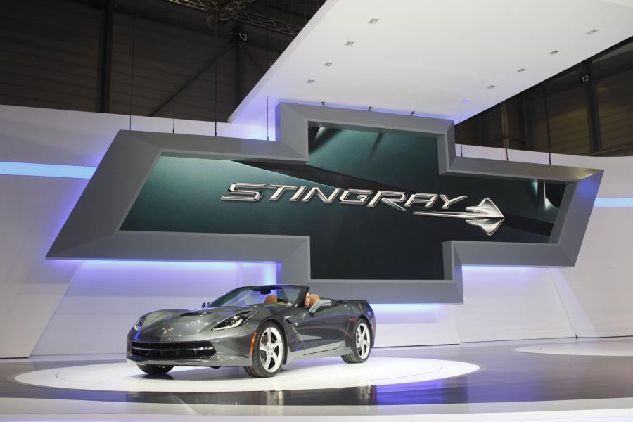  Chevrolet Corvette Stingray Convertible 2013 года  (фото 5 из 48)